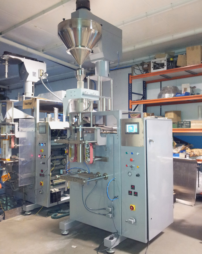 Machine d'emballage EV-280 + Dosing V-100 + Détecteur de métaux
